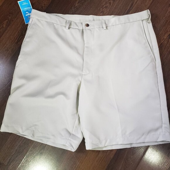 Haggar Other - *NWT* Haggar Performance Cool 18 Plain Front Shorts | Size 40